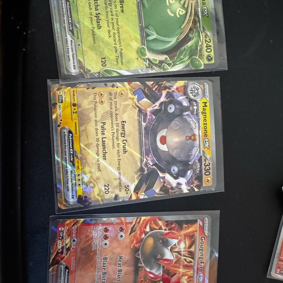 Pokemon Trading Card Set - Picture 7 of 7